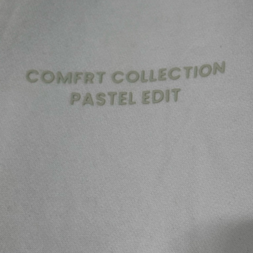 Comfrt Pastel Zip-Up Hoodie - XL - Picture 4 of 5